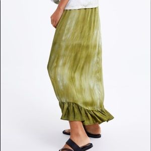 Zara tye die skirt